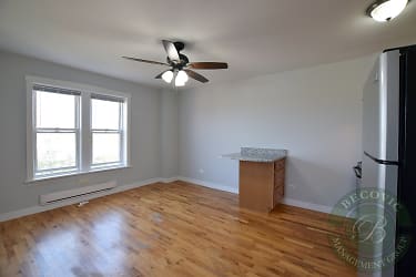 7450 N Greenview Ave unit 64 - Chicago, IL
