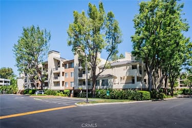 5540 Owensmouth Ave #314 - Los Angeles, CA