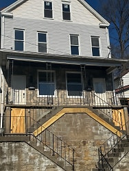 342 Kenney Ave - Pitcairn, PA