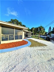 103 S Evergreen Ave - Clearwater, FL