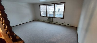 1333 S Norwood Ave unit 2 - Green Bay, WI