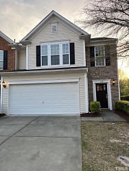 1200 Corwith Dr - Morrisville, NC