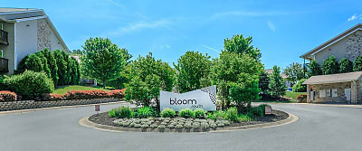 Bloom Apartments - Bloomington, IN