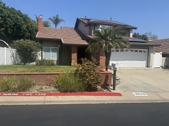 10518 Pine Grove St - Spring Valley, CA