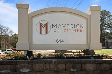 Maverick On Gilmer Apartments - Longview, TX