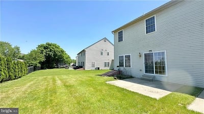 7715 Racite Rd - Macungie, PA
