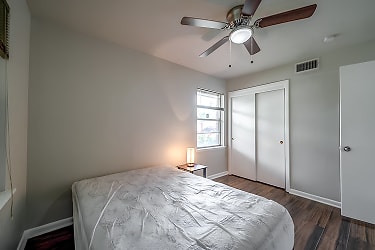 Room For Rent - Pasadena, TX