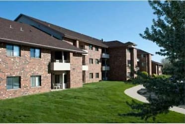 The Edgerton Apartments - Greenfield, WI