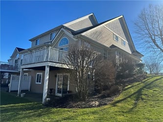24 Green Ct - Middletown, NY