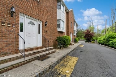 382 Morris Ave #3 B - undefined, undefined