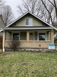 4625 Rookwood Ave - Indianapolis, IN