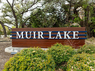 Muir Lake Apartments - Cedar Park, TX