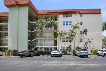 5300 NE 24th Terrace #316C - Fort Lauderdale, FL