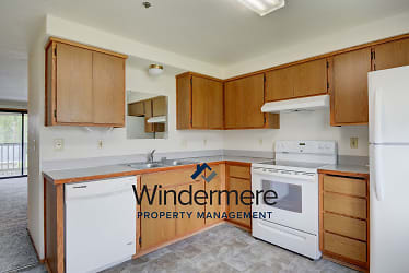 1084 SE 4th Ave - undefined, undefined