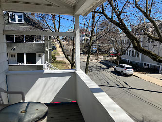 77 Bailey Rd unit 2 - Somerville, MA