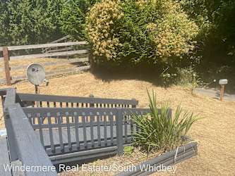 2899 Sunlight Dr - Clinton, WA