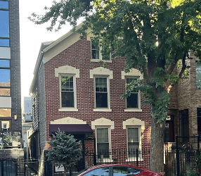 825 N Hermitage Ave - Chicago, IL