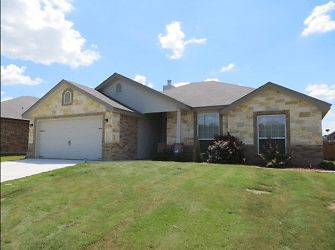 2606 Montague County Dr - Killeen, TX