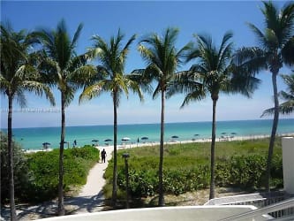 5161 Collins Ave #1401 - Miami Beach, FL