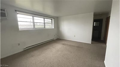 405 Colonial Dr #25 - Steubenville, OH