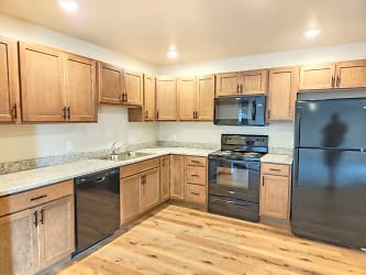 3600 S Linedrive Ave unit 208 - Sioux Falls, SD