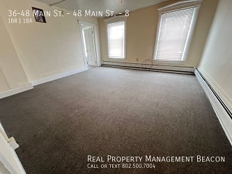 36-48 S Main St unit 8 - Lebanon, NH