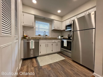 129 E Amelia Street Apartments - Orlando, FL