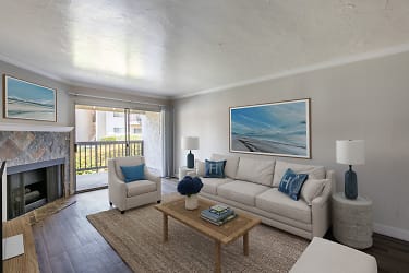 3675 Barnard Dr. Apartments - Oceanside, CA