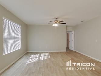 2206 Rockmart Loop - Tavares, FL