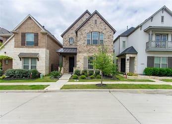 6861 Colonnade Dr - Irving, TX