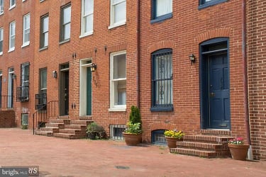 738 McHenry St unit 1 - Baltimore, MD
