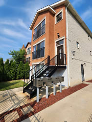 5911 S Indiana Ave unit 2 - Chicago, IL