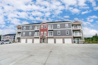 Premier Flats Apartments - Bluffton, IN