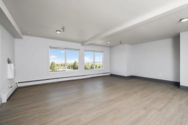 151 N Williams Ave - Unit 401 *PENTHOUSE* - undefined, undefined