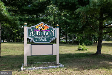 203 Walnut St #B - Audubon, NJ