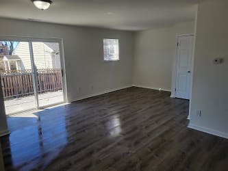 3633 Greenmount Ave unit 205 - Baltimore, MD