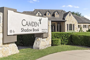 Camden Shadow Brook Apartments - Austin, TX