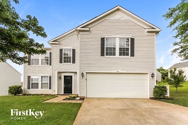 108 Brinkley Park Court - Mount Holly, NC