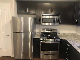 3660 S 900 E - Millcreek, UT