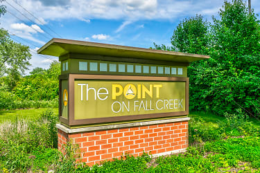 The Pointe On Fall Creek Apartments - Indianapolis, IN