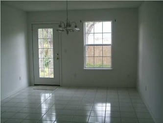 8 Snook Rd - Mary Esther, FL
