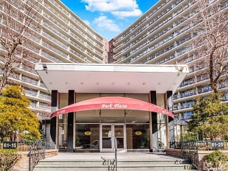 61-25 97th St unit 6C - Queens, NY