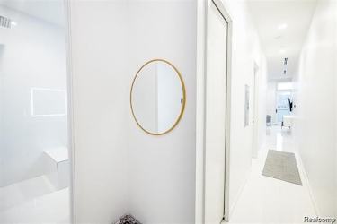 400 S Old Woodward Ave #307 - Birmingham, MI