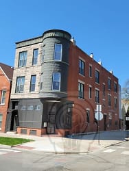 1058 N Rockwell St unit 2F - Chicago, IL