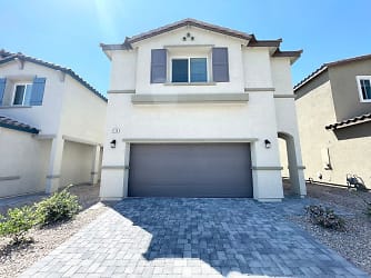 4739 Turquoise Clfs Ave - Las Vegas, NV