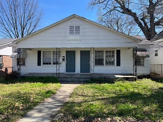 913 S 22nd St - Fort Smith, AR