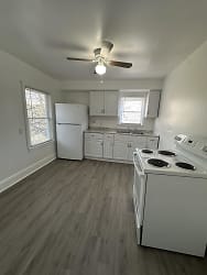 9702 Laird Ave unit 3 - Cleveland, OH