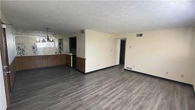 200 W 36th St unit 43 - undefined, undefined