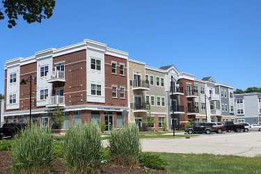Promenade At Founders Square Apartments - Portage, IN