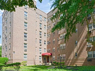 The Mayfair Apartments - Wilmington, DE